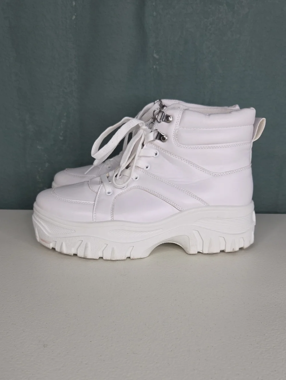 White Platform Lace-Up Women's Boots